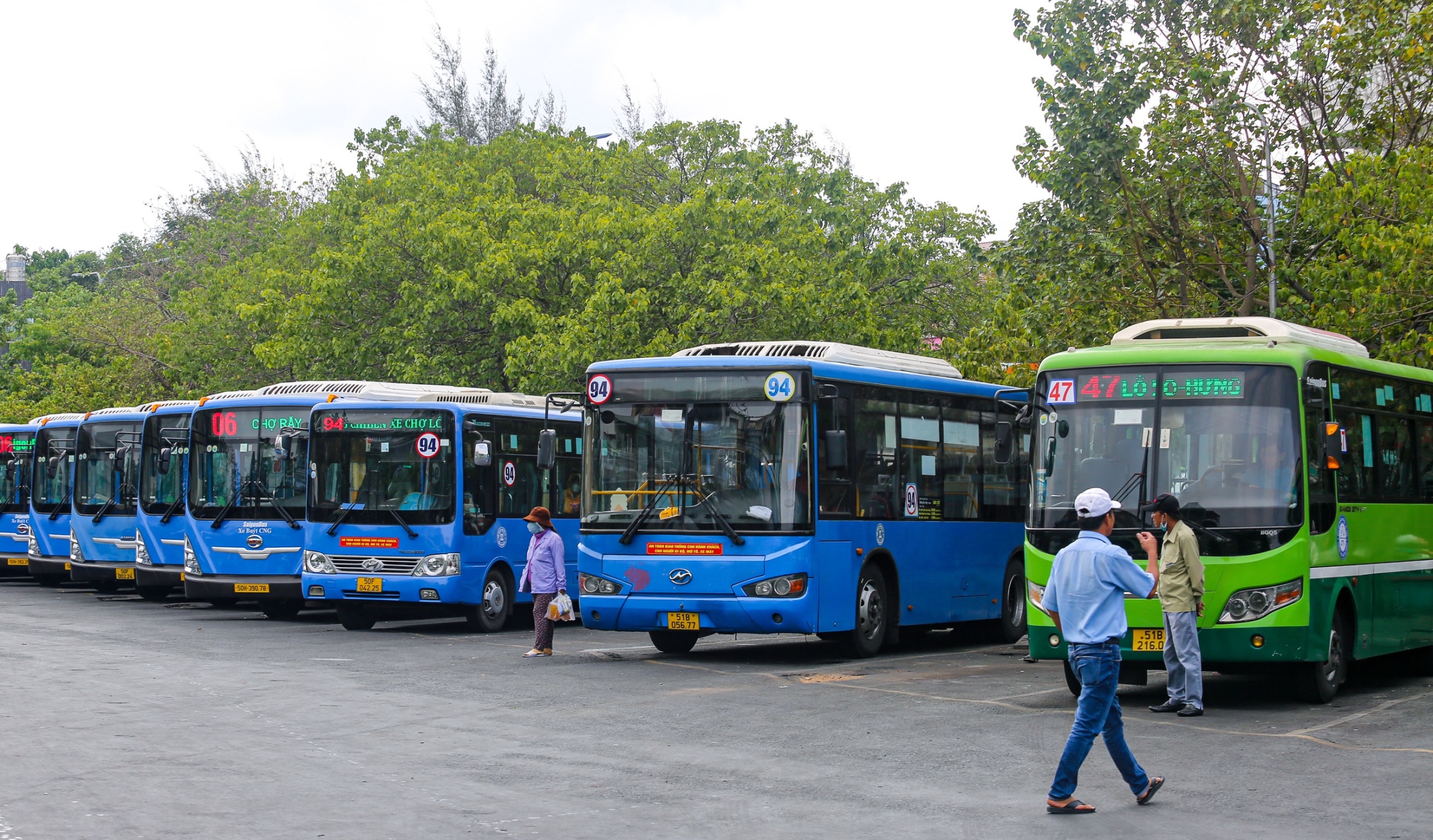 胡志明市提议逐步用电动巴士替换CNG巴士,最长使用年限为15年